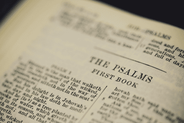 4 Great Psalms for Your Meditation Sessions